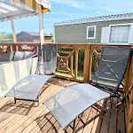 Cozy Mobile With Great Comfort - La Sirene Montmartin-sur-Mer