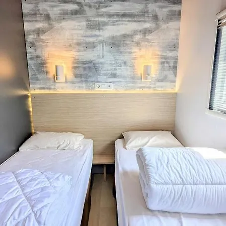 Cozy Mobile With Great Comfort - La Sirene Daire Montmartin-sur-Mer